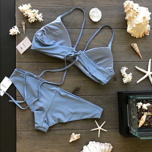 🌴🌼RVCA- BEAU BIKINI SET🌼🌴 - Picture 7 of 11